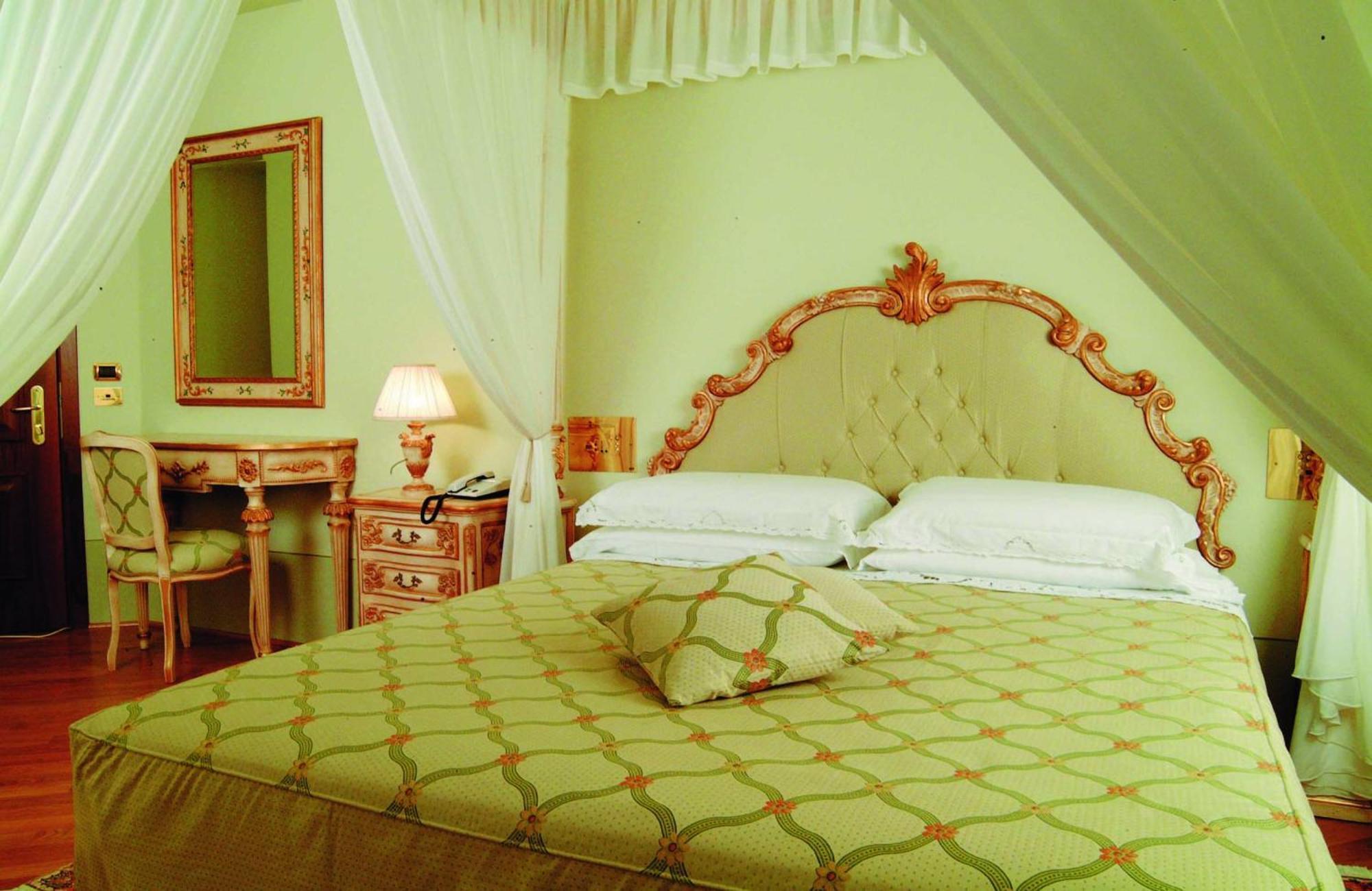Albergo La Lanterna Sarteano Oda fotoğraf