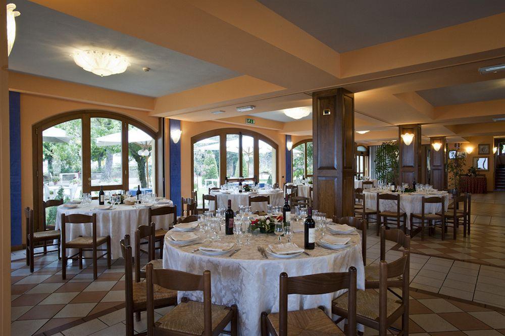 Albergo La Lanterna Sarteano Dış mekan fotoğraf